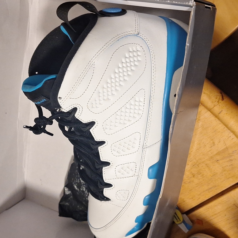 North Carolina Blue Air Jordan 9 Retro